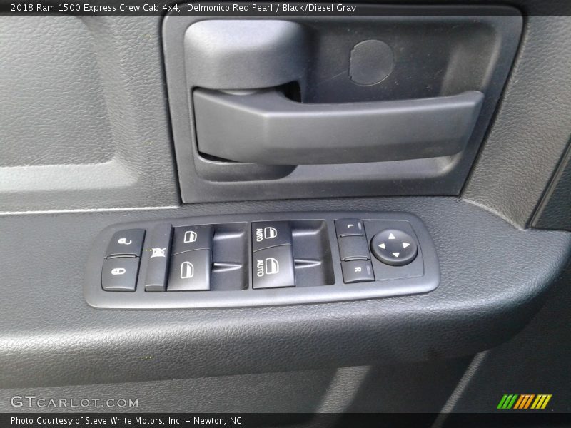Delmonico Red Pearl / Black/Diesel Gray 2018 Ram 1500 Express Crew Cab 4x4