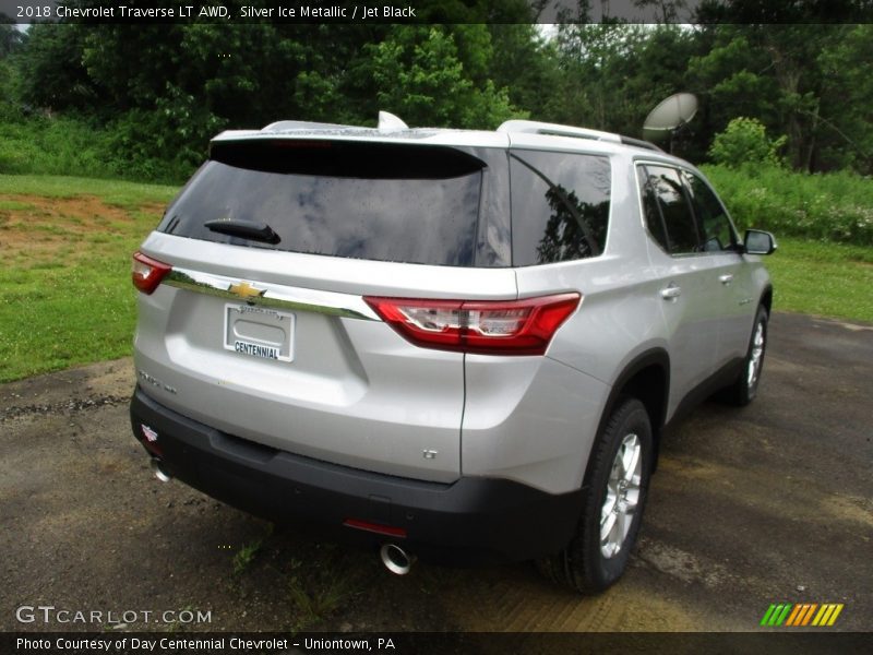 Silver Ice Metallic / Jet Black 2018 Chevrolet Traverse LT AWD