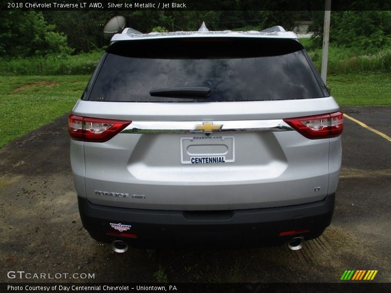 Silver Ice Metallic / Jet Black 2018 Chevrolet Traverse LT AWD