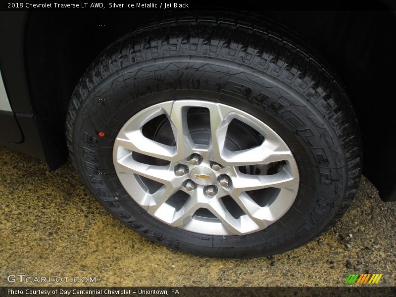 Silver Ice Metallic / Jet Black 2018 Chevrolet Traverse LT AWD