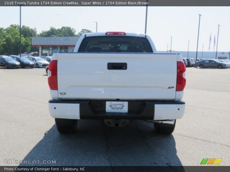 Super White / 1794 Edition Black/Brown 2018 Toyota Tundra 1794 Edition CrewMax