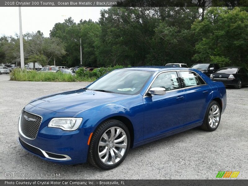 Ocean Blue Metallic / Black/Linen 2018 Chrysler 300 Touring