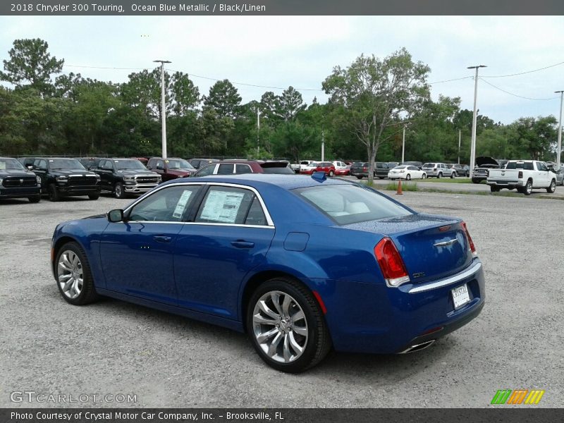 Ocean Blue Metallic / Black/Linen 2018 Chrysler 300 Touring