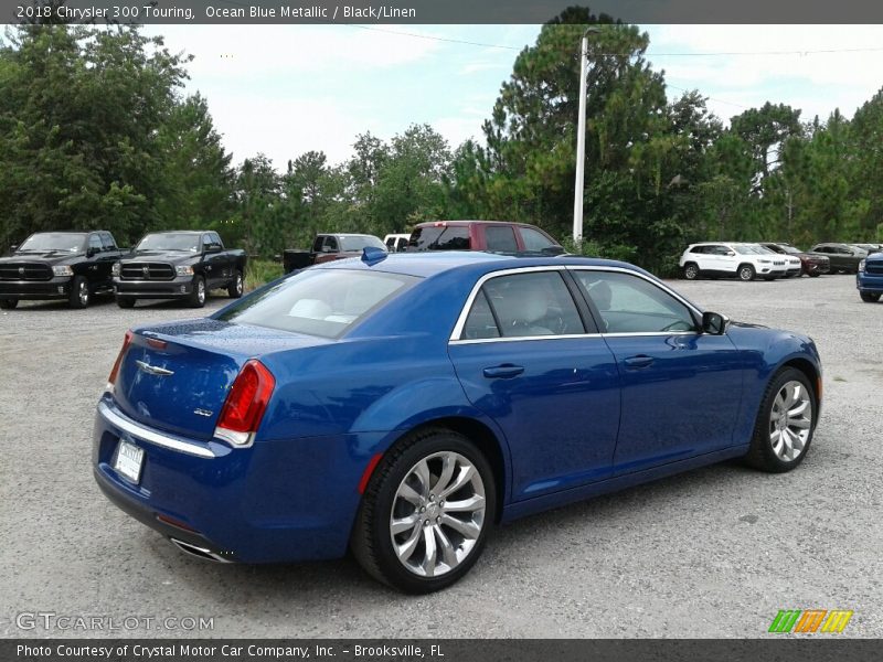 Ocean Blue Metallic / Black/Linen 2018 Chrysler 300 Touring