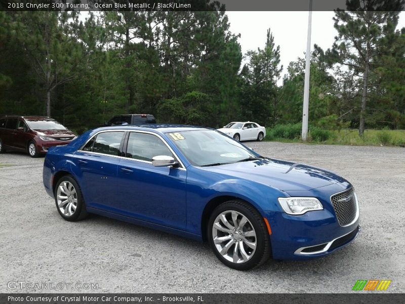 Ocean Blue Metallic / Black/Linen 2018 Chrysler 300 Touring