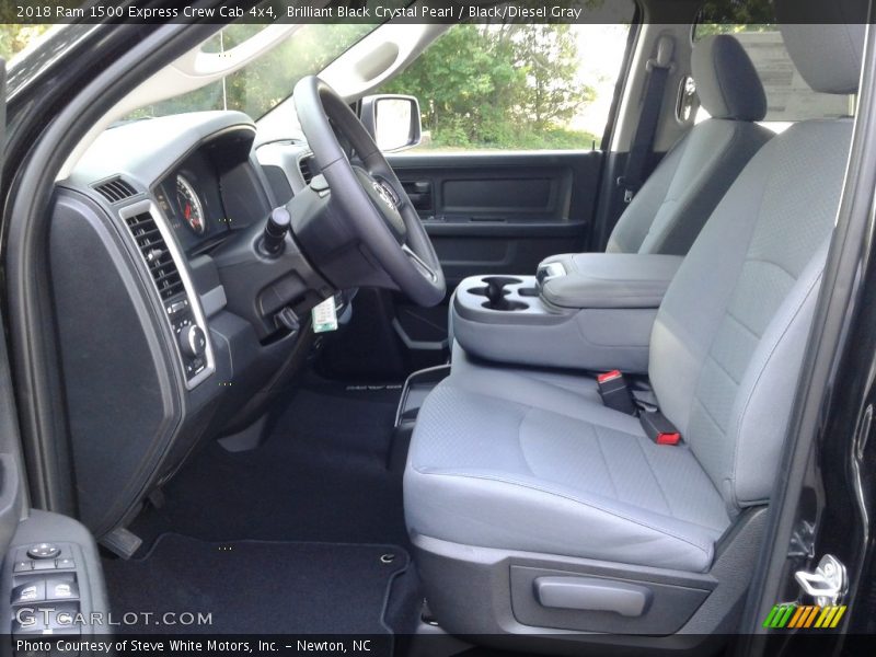 Brilliant Black Crystal Pearl / Black/Diesel Gray 2018 Ram 1500 Express Crew Cab 4x4