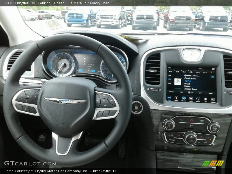 Ocean Blue Metallic / Black/Linen 2018 Chrysler 300 Touring