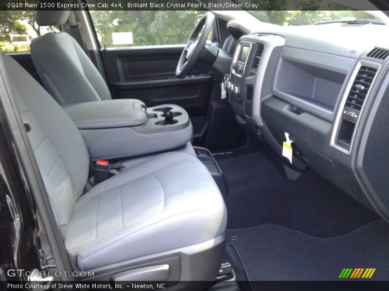 Brilliant Black Crystal Pearl / Black/Diesel Gray 2018 Ram 1500 Express Crew Cab 4x4