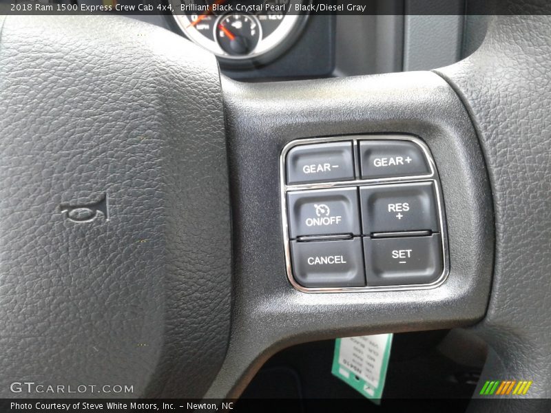 Brilliant Black Crystal Pearl / Black/Diesel Gray 2018 Ram 1500 Express Crew Cab 4x4