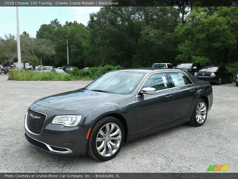 Granite Crystal Metallic / Black/Linen 2018 Chrysler 300 Touring
