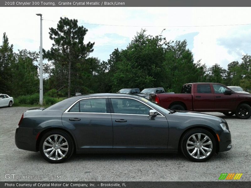 Granite Crystal Metallic / Black/Linen 2018 Chrysler 300 Touring