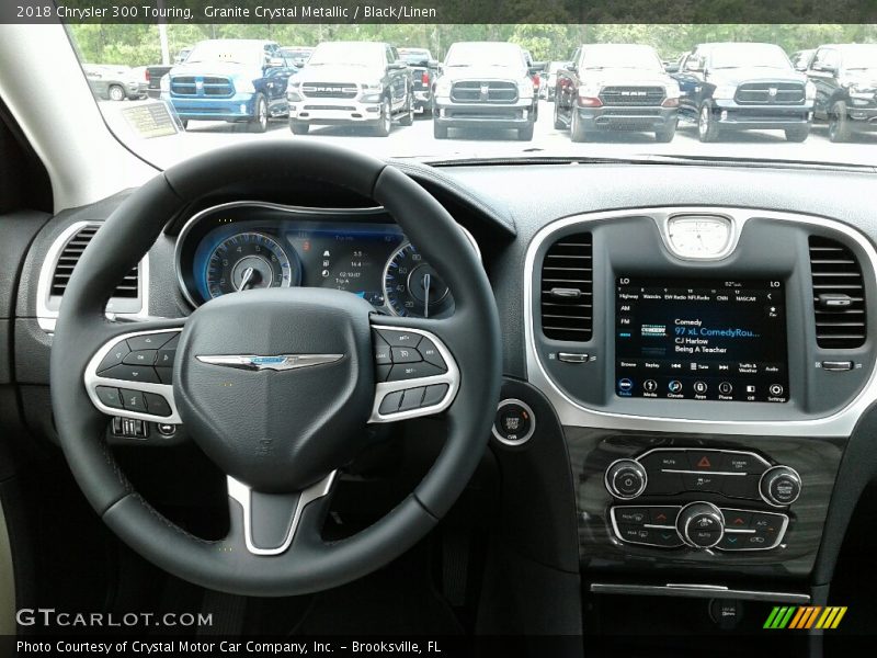 Granite Crystal Metallic / Black/Linen 2018 Chrysler 300 Touring