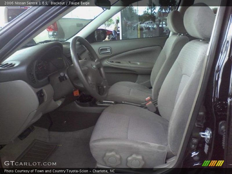 Blackout / Taupe Beige 2006 Nissan Sentra 1.8 S