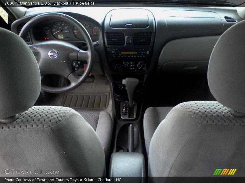 Blackout / Taupe Beige 2006 Nissan Sentra 1.8 S