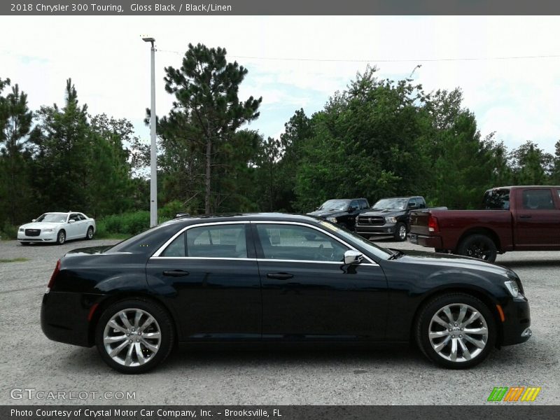 Gloss Black / Black/Linen 2018 Chrysler 300 Touring