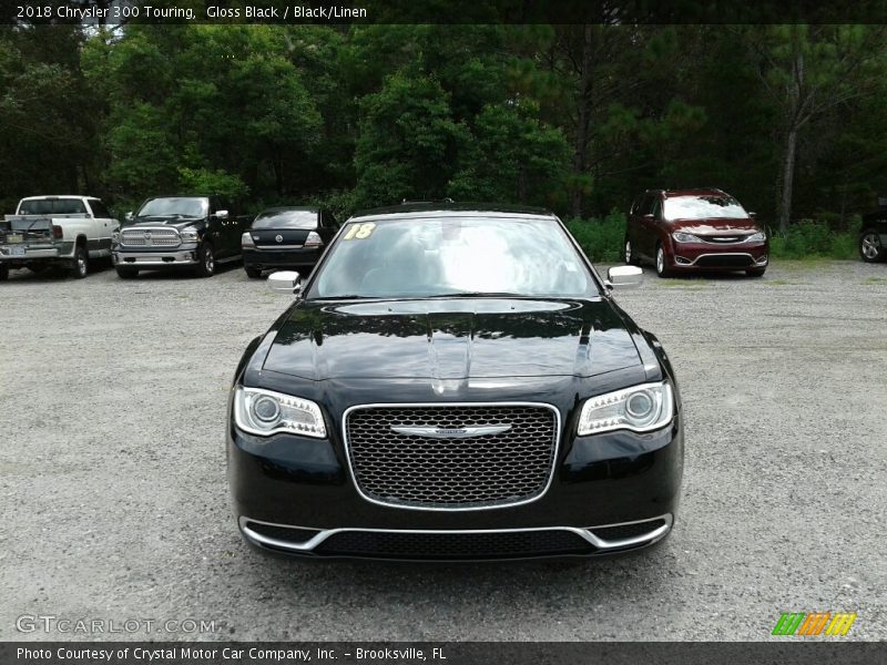 Gloss Black / Black/Linen 2018 Chrysler 300 Touring