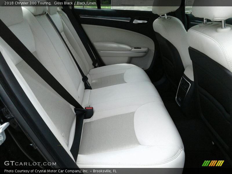 Gloss Black / Black/Linen 2018 Chrysler 300 Touring