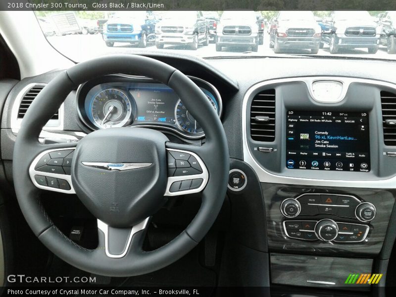 Gloss Black / Black/Linen 2018 Chrysler 300 Touring
