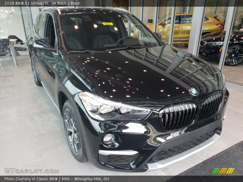 Jet Black / Black 2018 BMW X1 xDrive28i