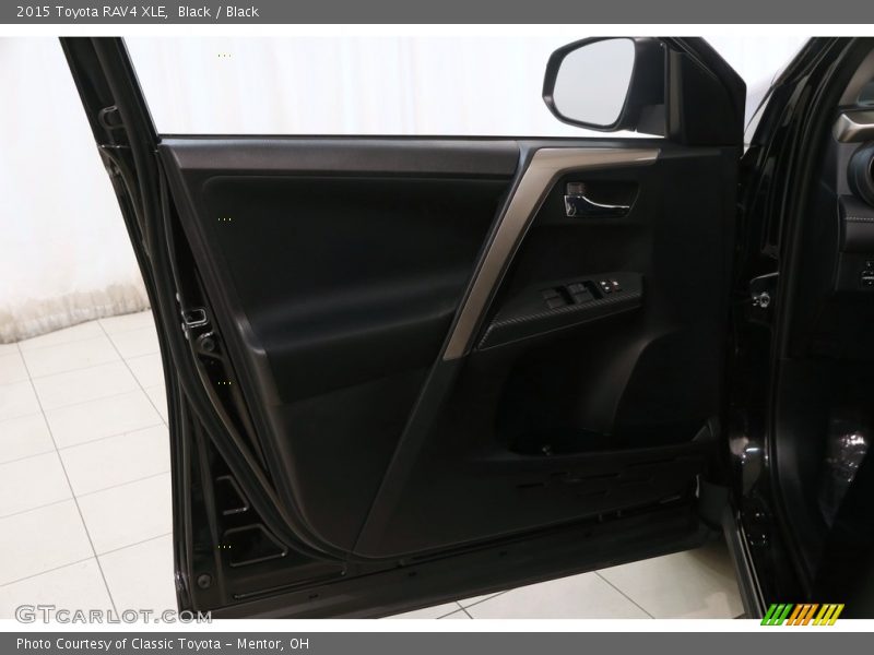 Black / Black 2015 Toyota RAV4 XLE