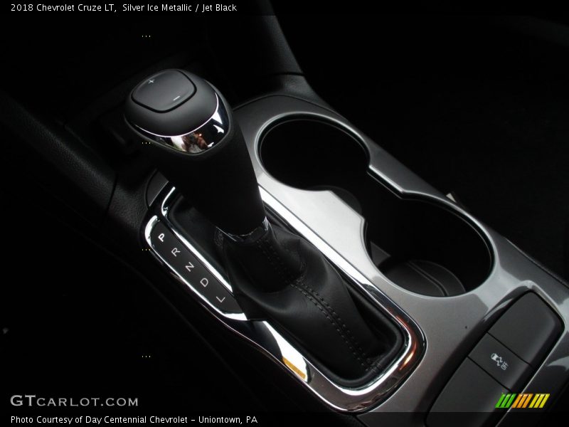 Silver Ice Metallic / Jet Black 2018 Chevrolet Cruze LT