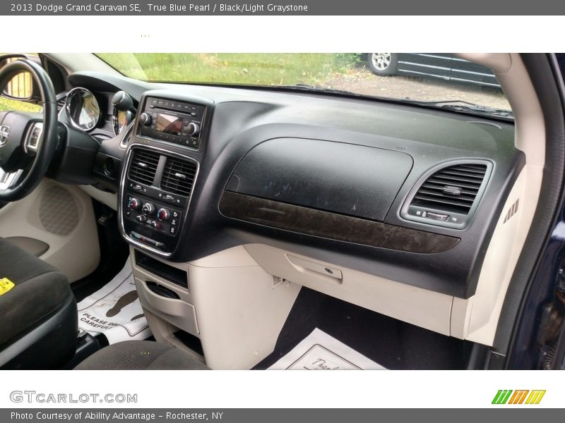 True Blue Pearl / Black/Light Graystone 2013 Dodge Grand Caravan SE