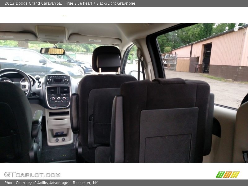 True Blue Pearl / Black/Light Graystone 2013 Dodge Grand Caravan SE