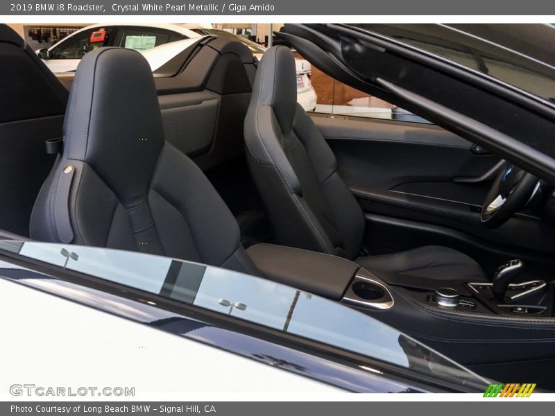 Front Seat of 2019 i8 Roadster