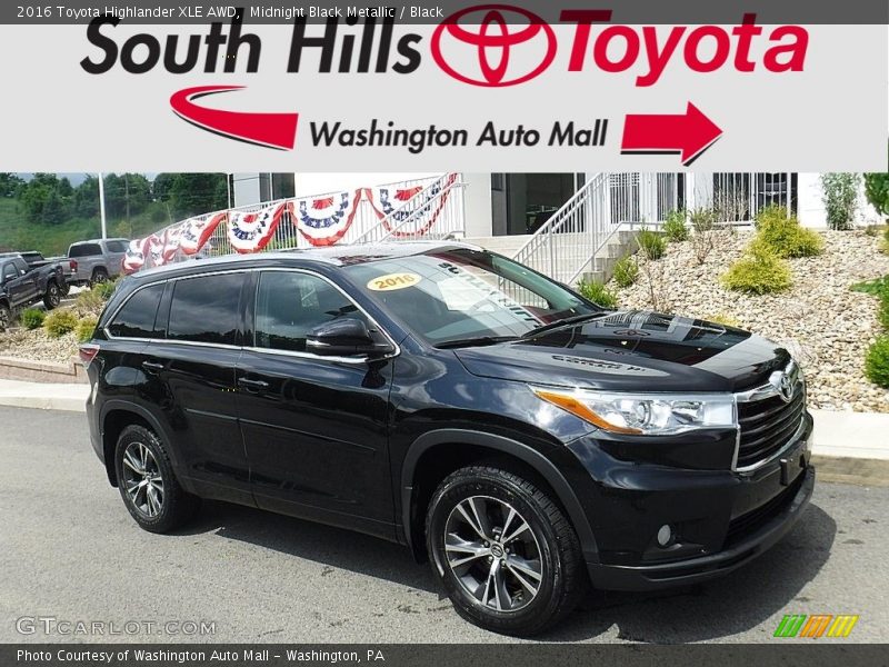 Midnight Black Metallic / Black 2016 Toyota Highlander XLE AWD