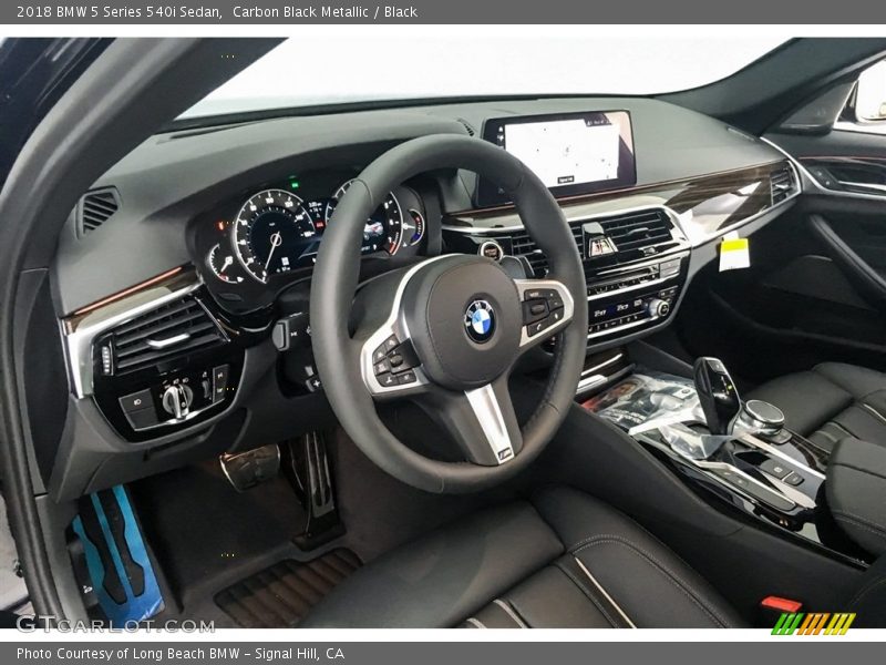 Carbon Black Metallic / Black 2018 BMW 5 Series 540i Sedan