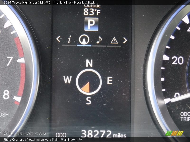 Midnight Black Metallic / Black 2016 Toyota Highlander XLE AWD
