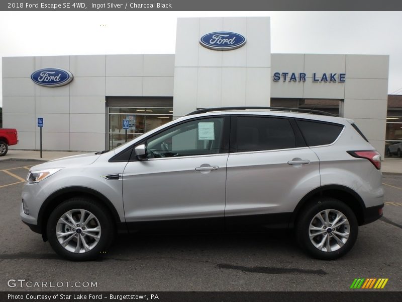 Ingot Silver / Charcoal Black 2018 Ford Escape SE 4WD
