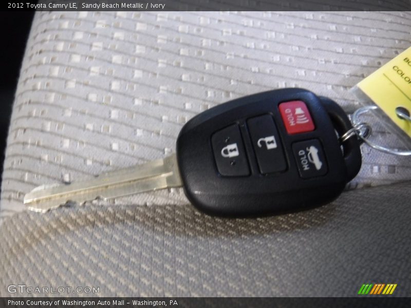 Sandy Beach Metallic / Ivory 2012 Toyota Camry LE