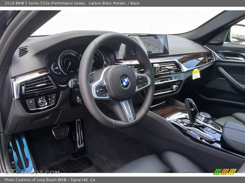 Carbon Black Metallic / Black 2018 BMW 5 Series 530e iPerfomance Sedan