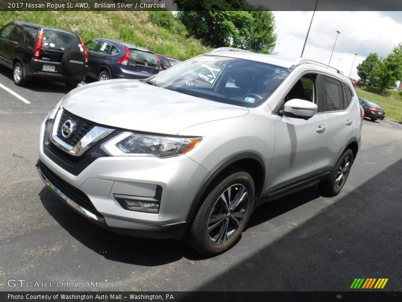 Brilliant Silver / Charcoal 2017 Nissan Rogue SL AWD