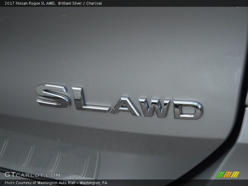 Brilliant Silver / Charcoal 2017 Nissan Rogue SL AWD