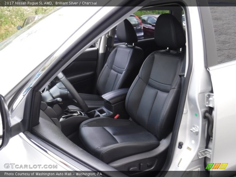 Brilliant Silver / Charcoal 2017 Nissan Rogue SL AWD