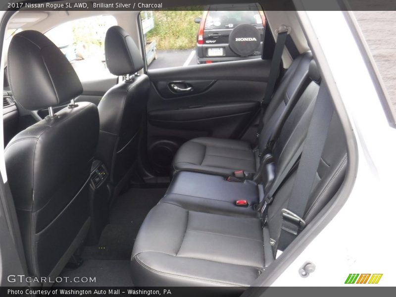 Brilliant Silver / Charcoal 2017 Nissan Rogue SL AWD