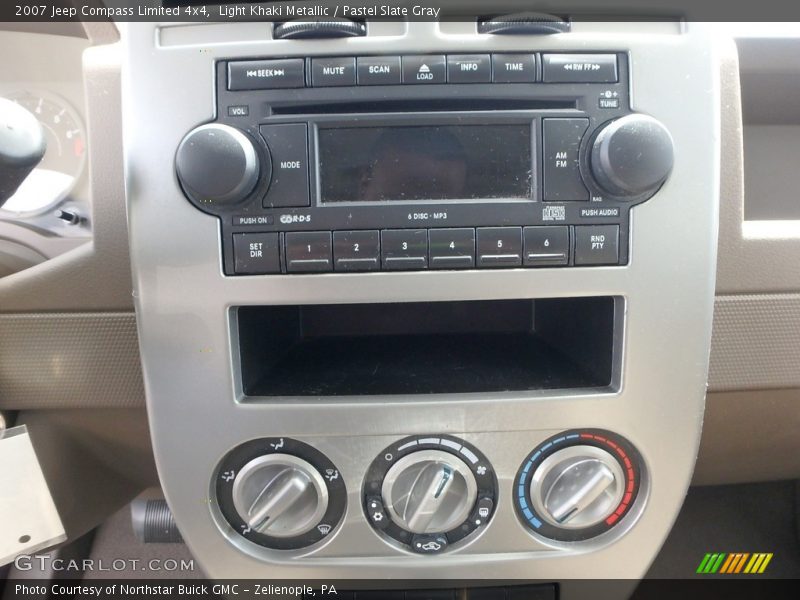 Light Khaki Metallic / Pastel Slate Gray 2007 Jeep Compass Limited 4x4