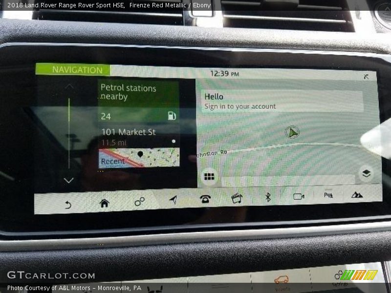 Navigation of 2018 Range Rover Sport HSE