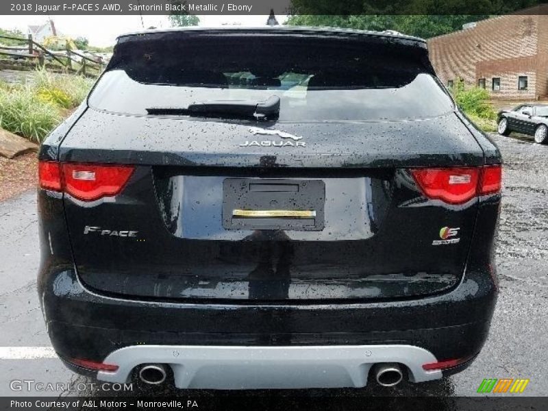 Santorini Black Metallic / Ebony 2018 Jaguar F-PACE S AWD