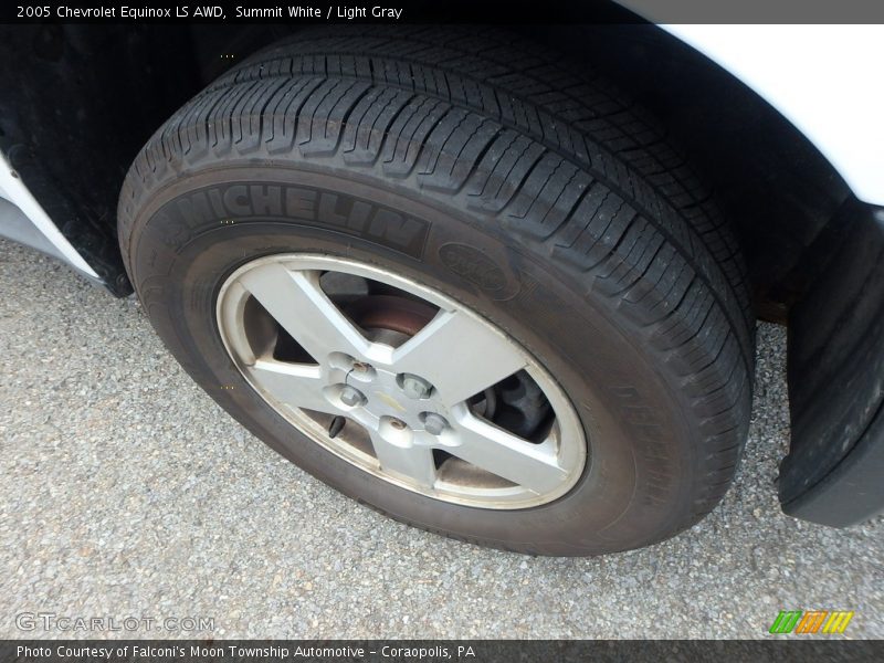 Summit White / Light Gray 2005 Chevrolet Equinox LS AWD