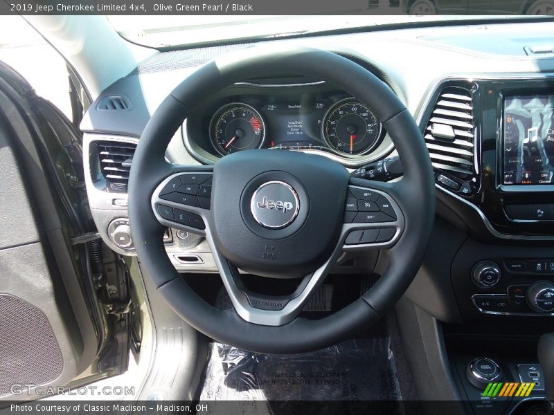 Olive Green Pearl / Black 2019 Jeep Cherokee Limited 4x4