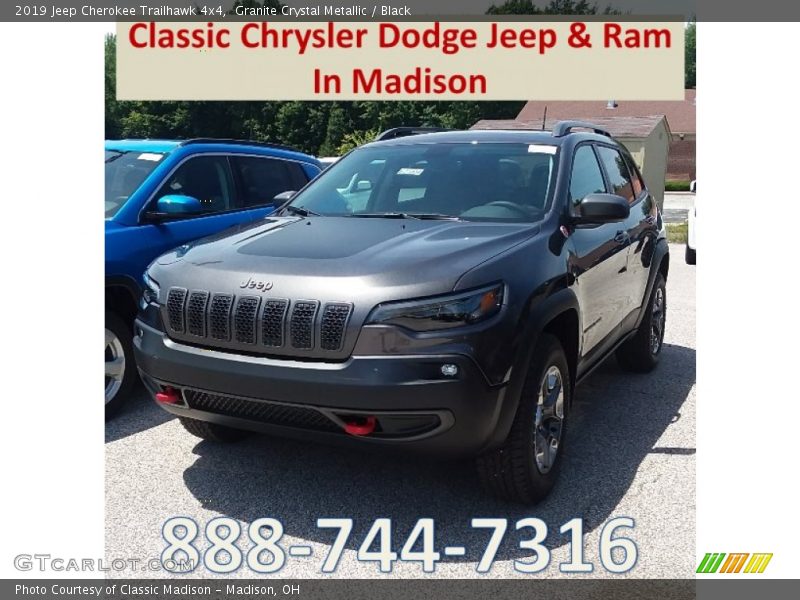 Granite Crystal Metallic / Black 2019 Jeep Cherokee Trailhawk 4x4