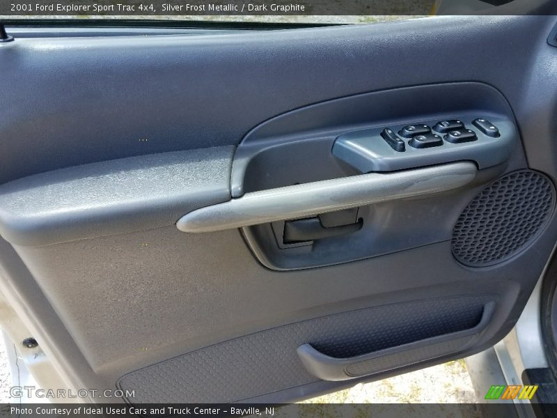 Silver Frost Metallic / Dark Graphite 2001 Ford Explorer Sport Trac 4x4