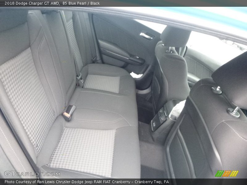 B5 Blue Pearl / Black 2018 Dodge Charger GT AWD