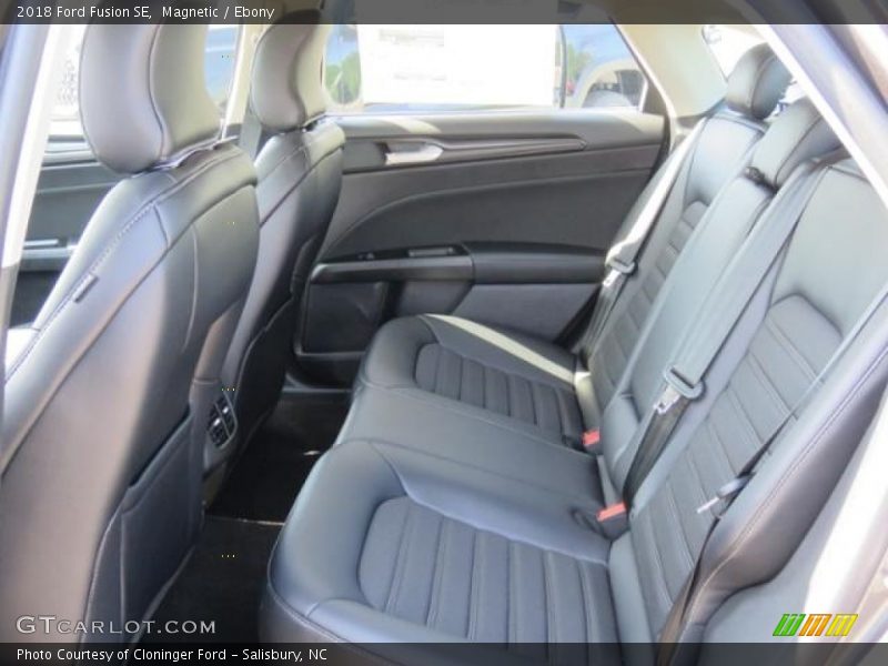 Magnetic / Ebony 2018 Ford Fusion SE