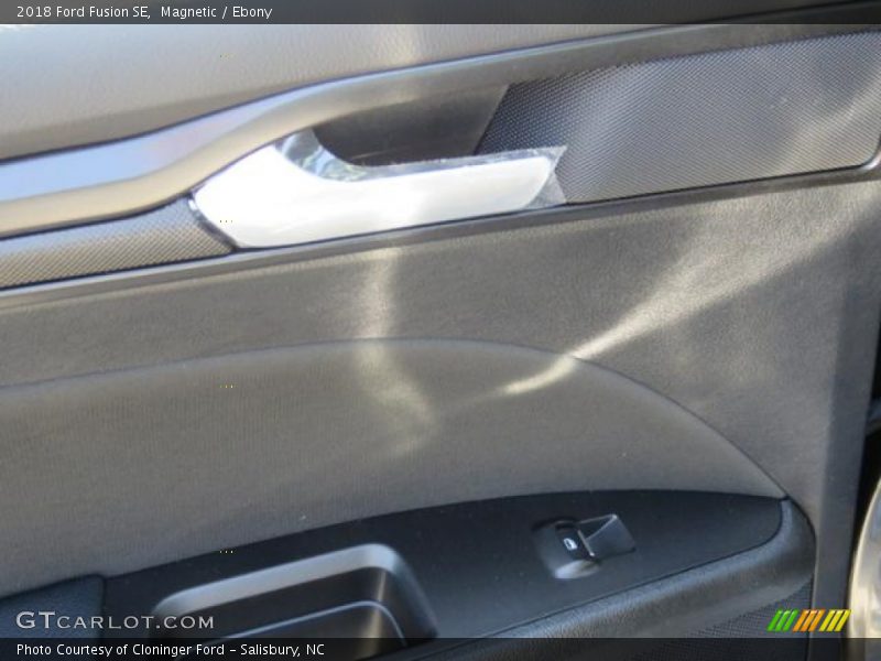 Magnetic / Ebony 2018 Ford Fusion SE