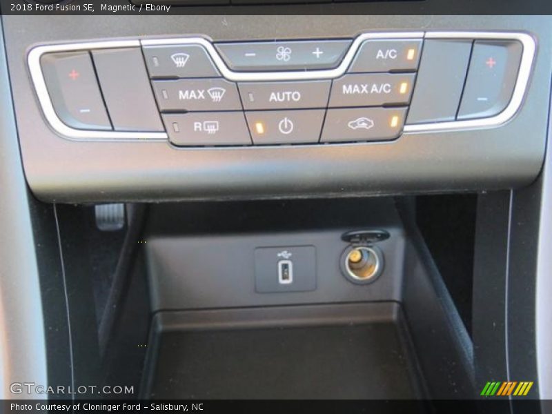 Magnetic / Ebony 2018 Ford Fusion SE