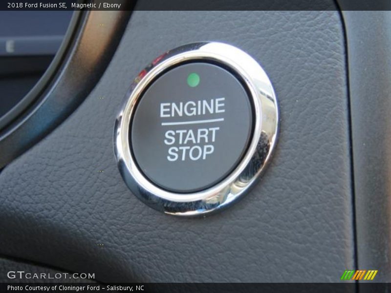 Magnetic / Ebony 2018 Ford Fusion SE
